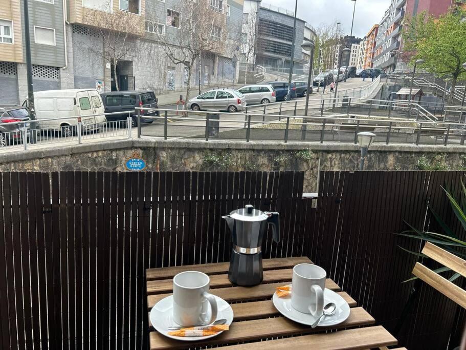 Ferienwohnung Piso Deluxe Con Balcon Cerca Del Casco Viejo Bilbao Exterior foto